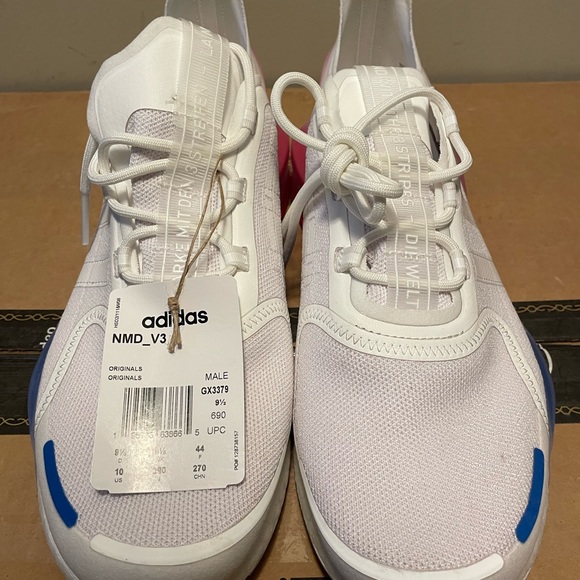 Brand new Adidas NMD_R1 - Picture 3 of 5